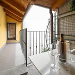 Elegante Loft A 100 Metri Dalla *