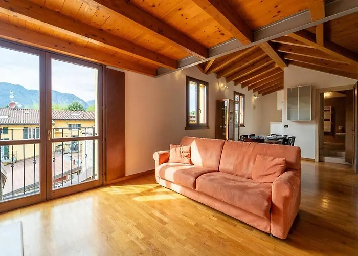 Elegante Loft A 100 Metri Dalla アパート